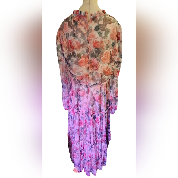 Mac Duggal Floral Long Sleeve Cocktail Dress - Picture 6 of 8